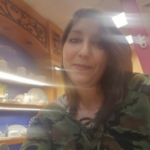 Meet your Posher, Kari